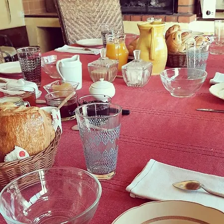 Les Herbens Bed & Breakfast Le Fenouiller
