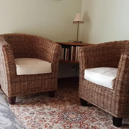 Les Herbens Bed & Breakfast *
